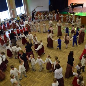 Mulgimaa laste folklooripäeval